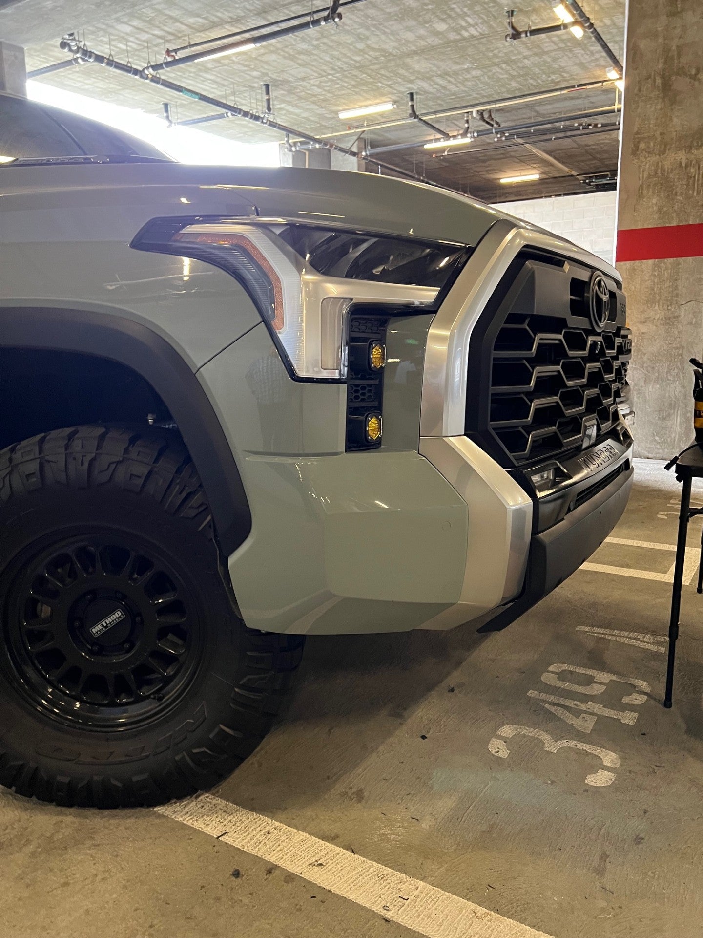 Cubierta de ventilación LED para Toyota Tundra 2022 (negro mate ASA) Baja Designs S1 Double
