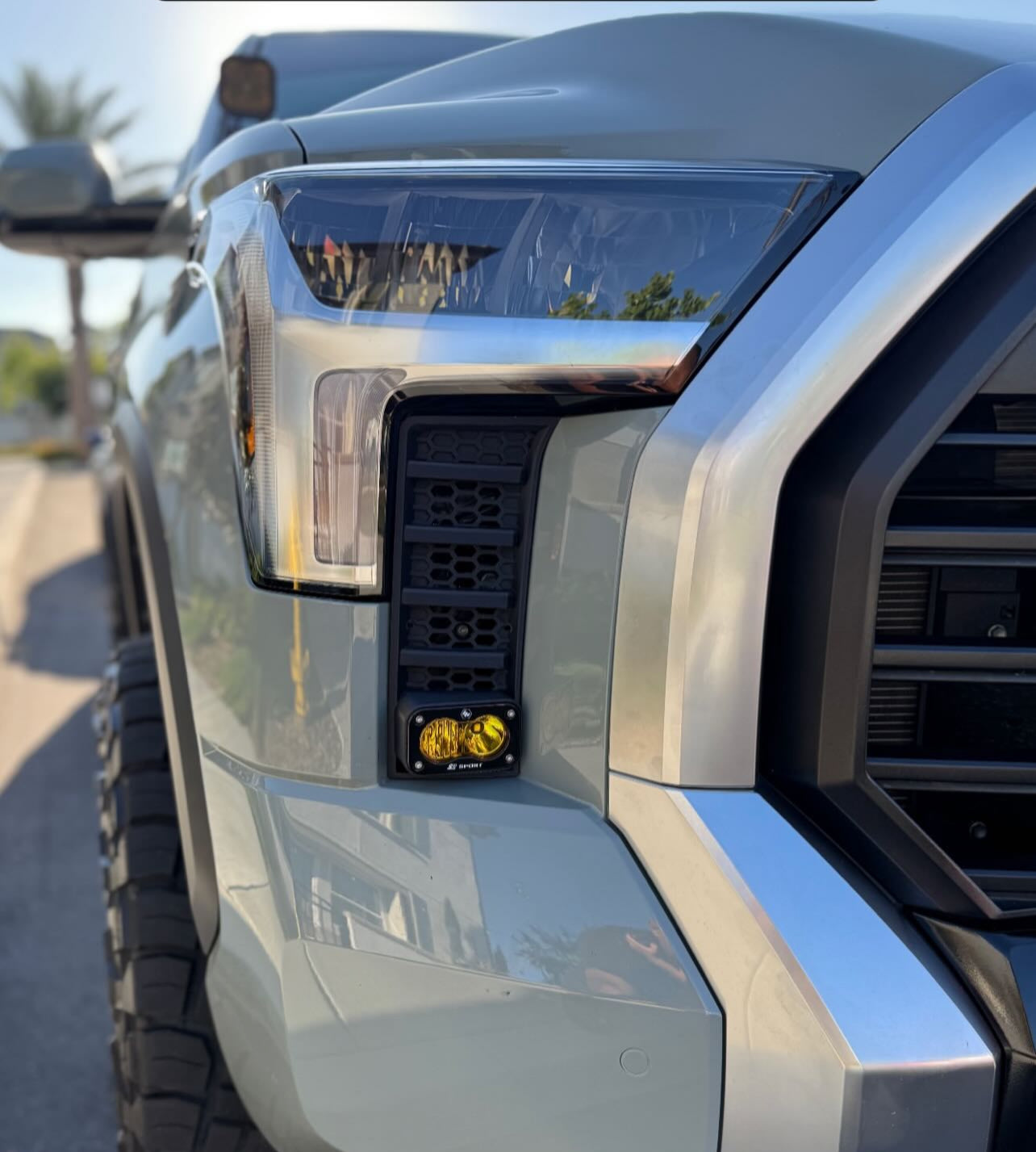 Cubierta de ventilación LED para Toyota Tundra 2022 (negro mate ASA) Baja Designs S2