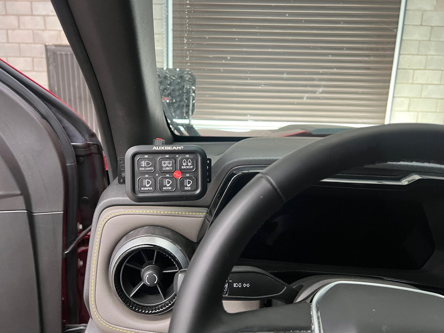 +2024 Colorado interior A/C vent mount