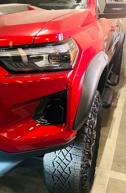 +2023 Colorado ZR2 Foglight cover accessory