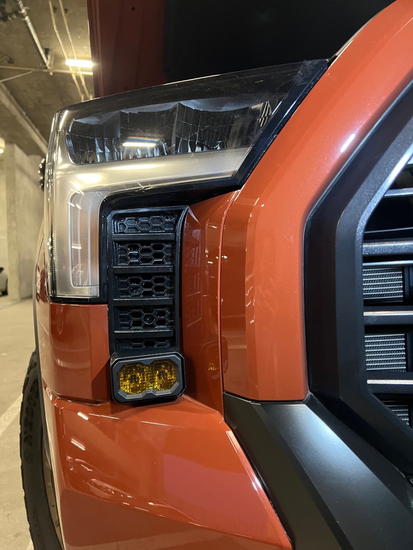 Cubierta de ventilación LED para Toyota Tundra 2022 (negro mate ASA) Baja Designs S1